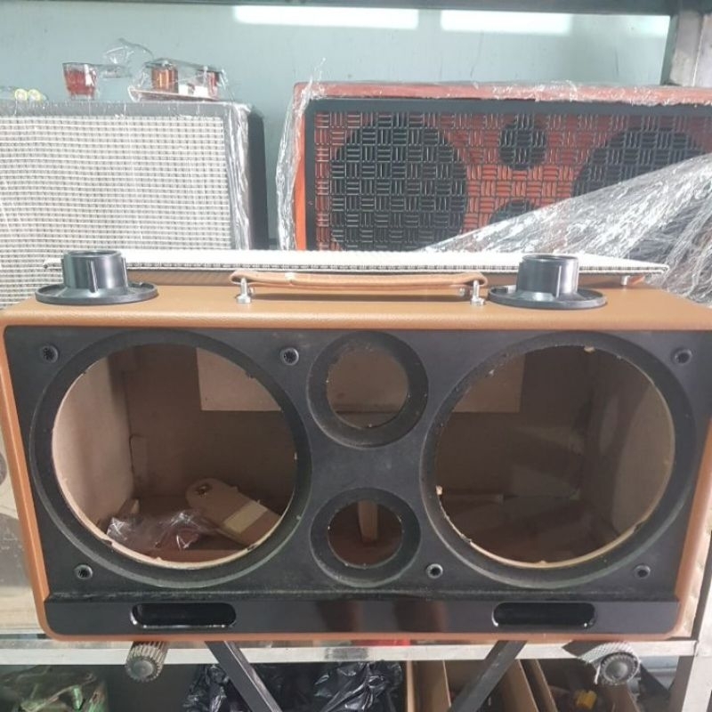 Vỏ thùng loa 2 bass 20 đôi mạch k10 bọc da cải tiến