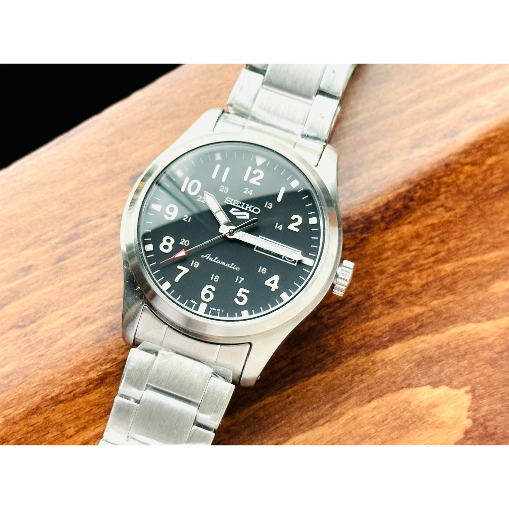 Đồng hồ nam dây thép Seiko 5 Field Sport Style SRPG27K1
