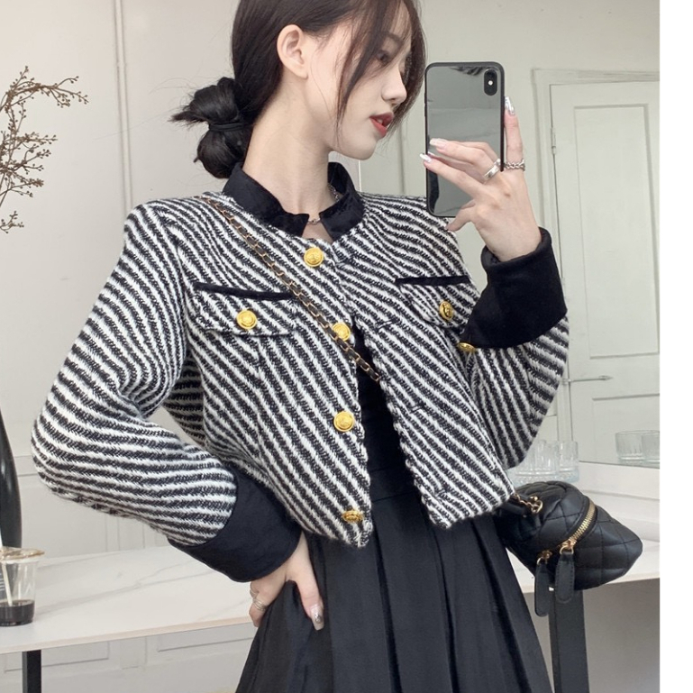 Áo dạ tweed dáng lửng 2 lớp dày dặn viền đen sọc chéo tiểu thư sang chảnh phong cách hàn quốc DELIZ