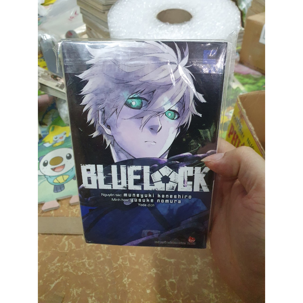 Blue Lock T5  bản in đầu Full seal kèm quà mới 100%