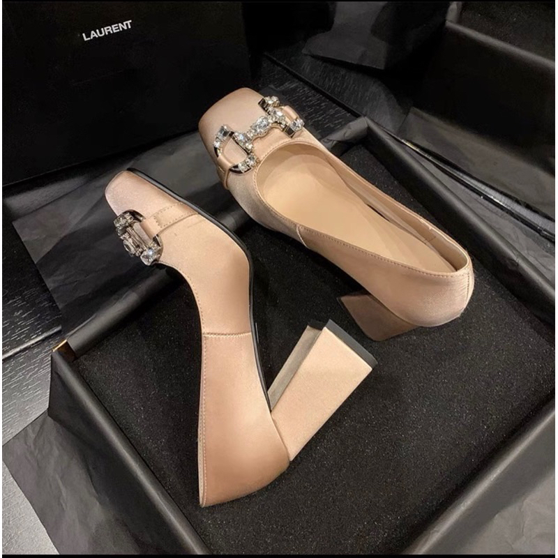 ORDER 💚 Giày Satin tag đá mũi vuông gót trụ 9 cm 33-40