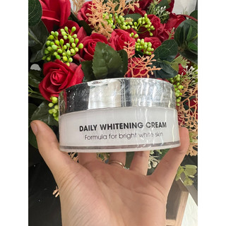 Kem body daily whitening cream