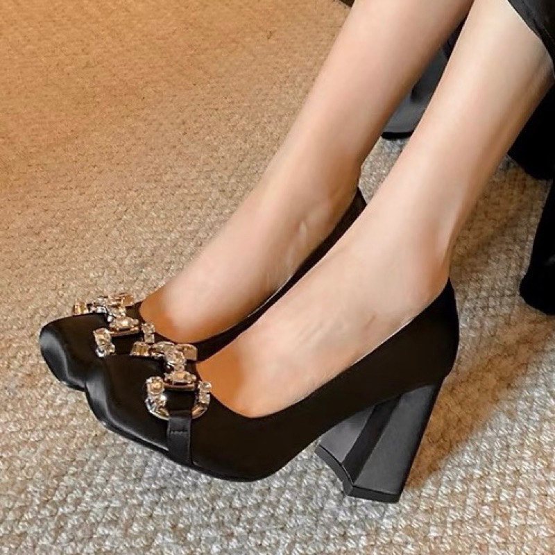 ORDER 💚 Giày Satin tag đá mũi vuông gót trụ 9 cm 33-40