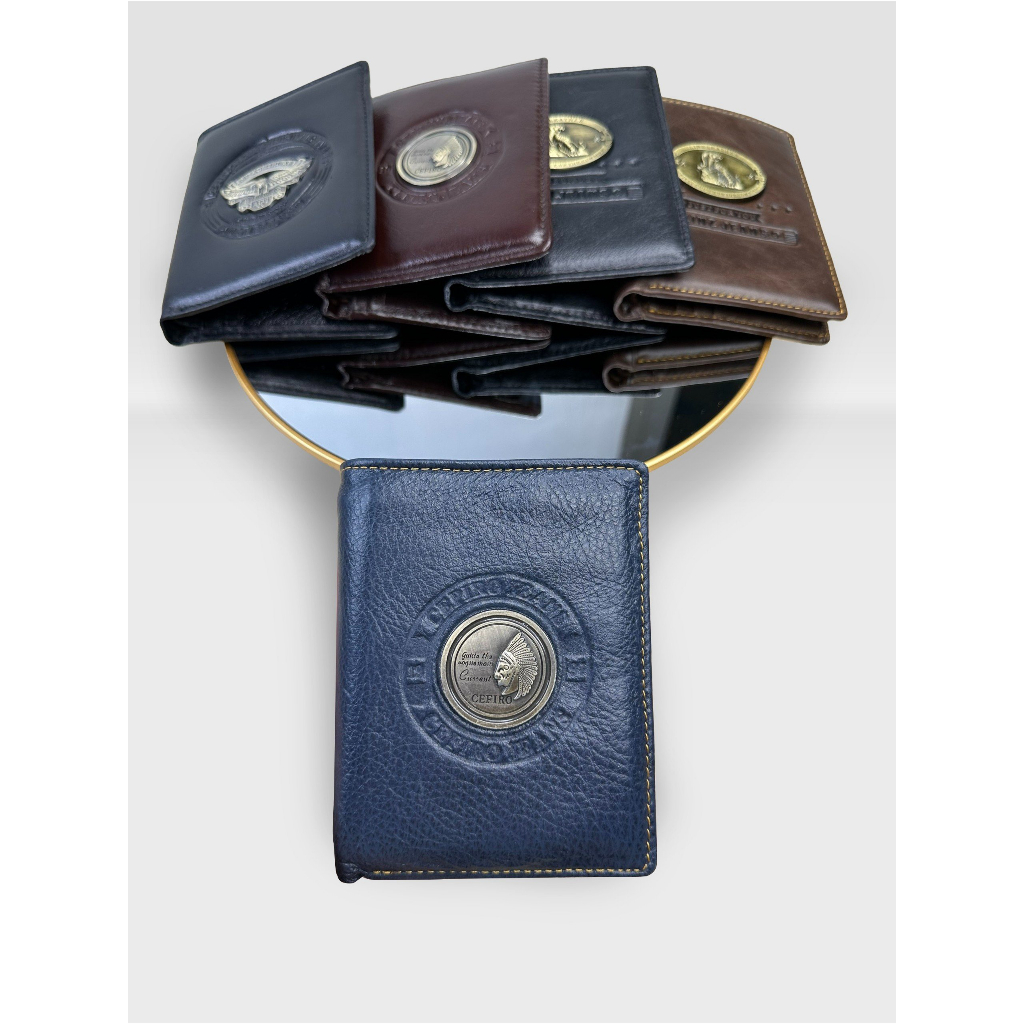 Ví da bò nam dáng đứng thiết kế hiện đại