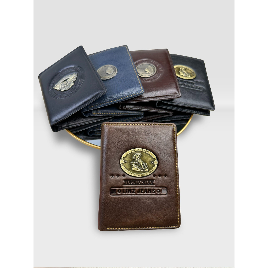 Ví da bò nam dáng đứng thiết kế hiện đại