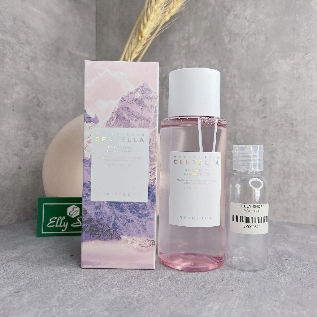 Nước hoa hồng se khít lỗ chân lông SKIN1004 Madagascar Centella Poremizing Clear Toner 210ml