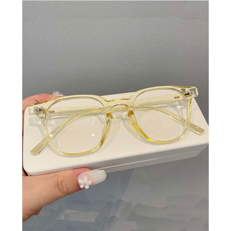 Kính mắt thời trang gọng vuông