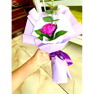 bó 1 bông hoa hồng giấy