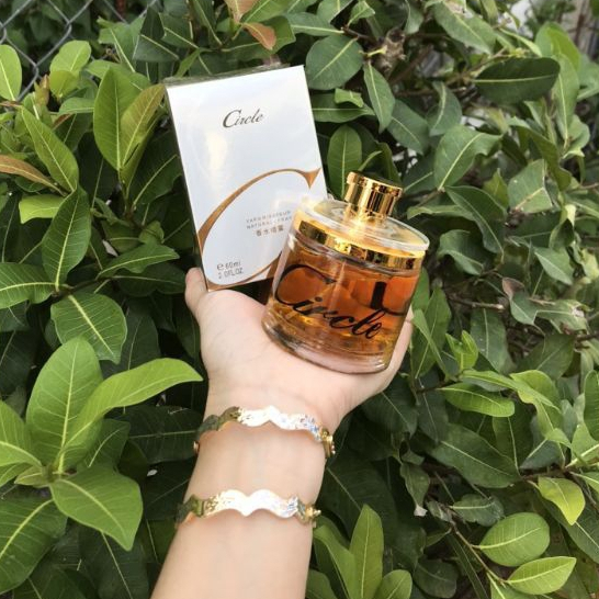 Nước hoa circle vàng