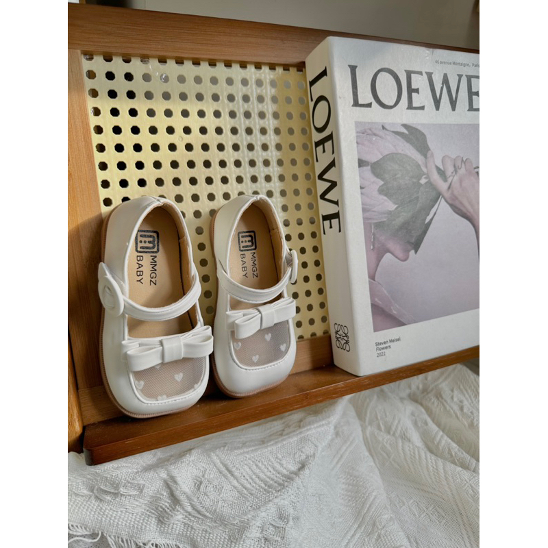 Giày trắng đế đúc em bé Nanci room