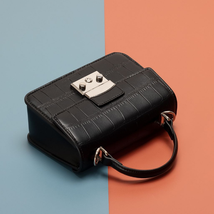 Túi Xách Nữ Đeo Chéo Da PU Khóa Bạc Size 19