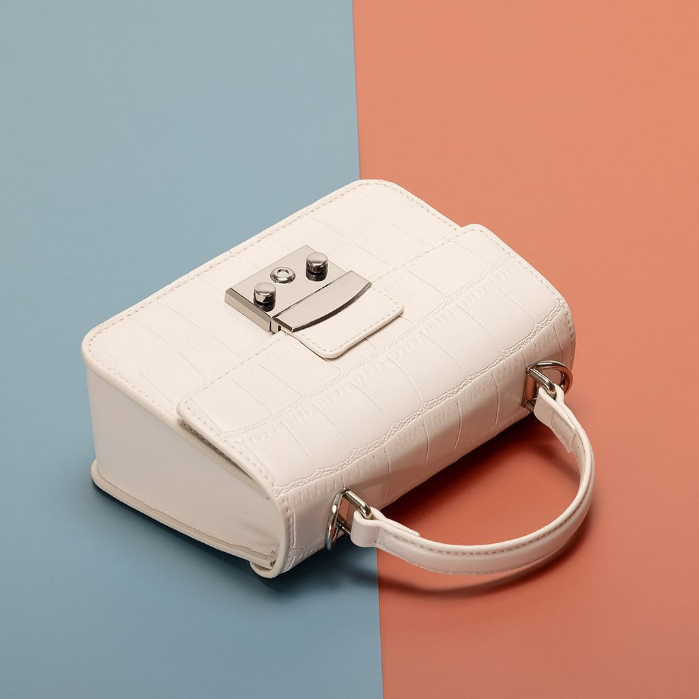 Túi Xách Nữ Đeo Chéo Da PU Khóa Bạc Size 19