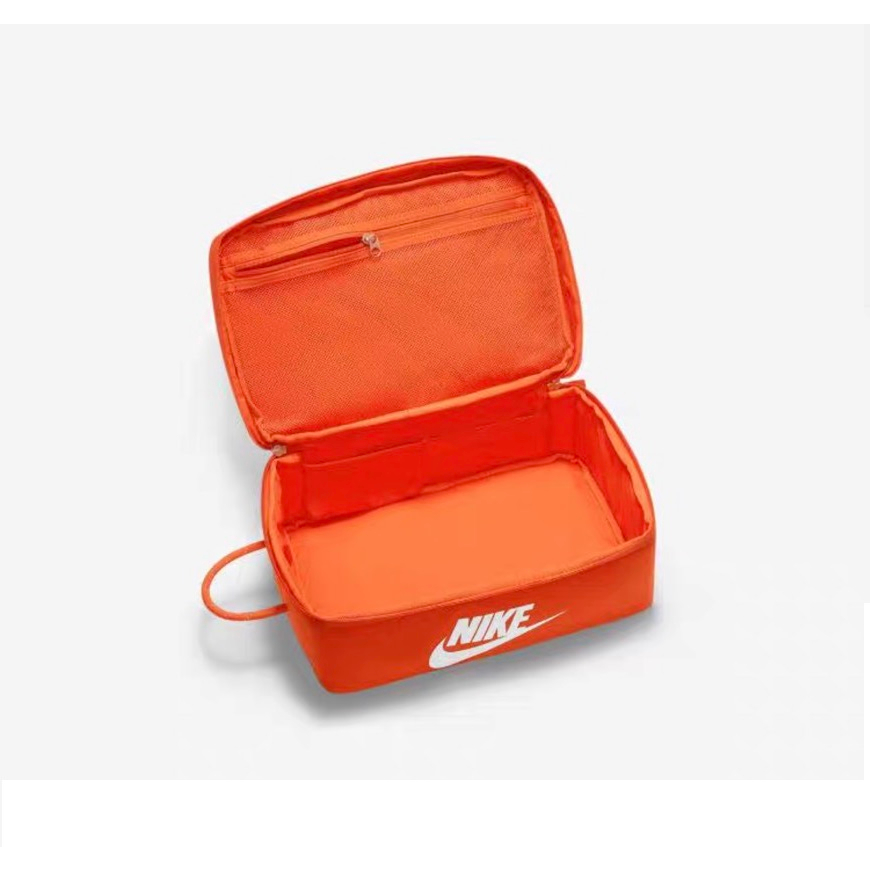 Túi đựng giày thể thao.