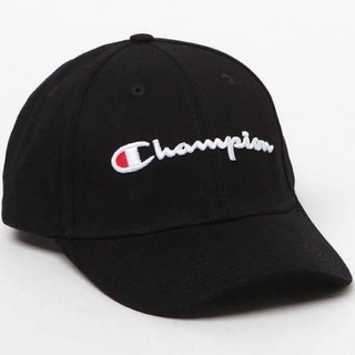 Nón kết màu đen thêu logo Champion chất liệu kaki/ Mũ lưỡi trai màu đen