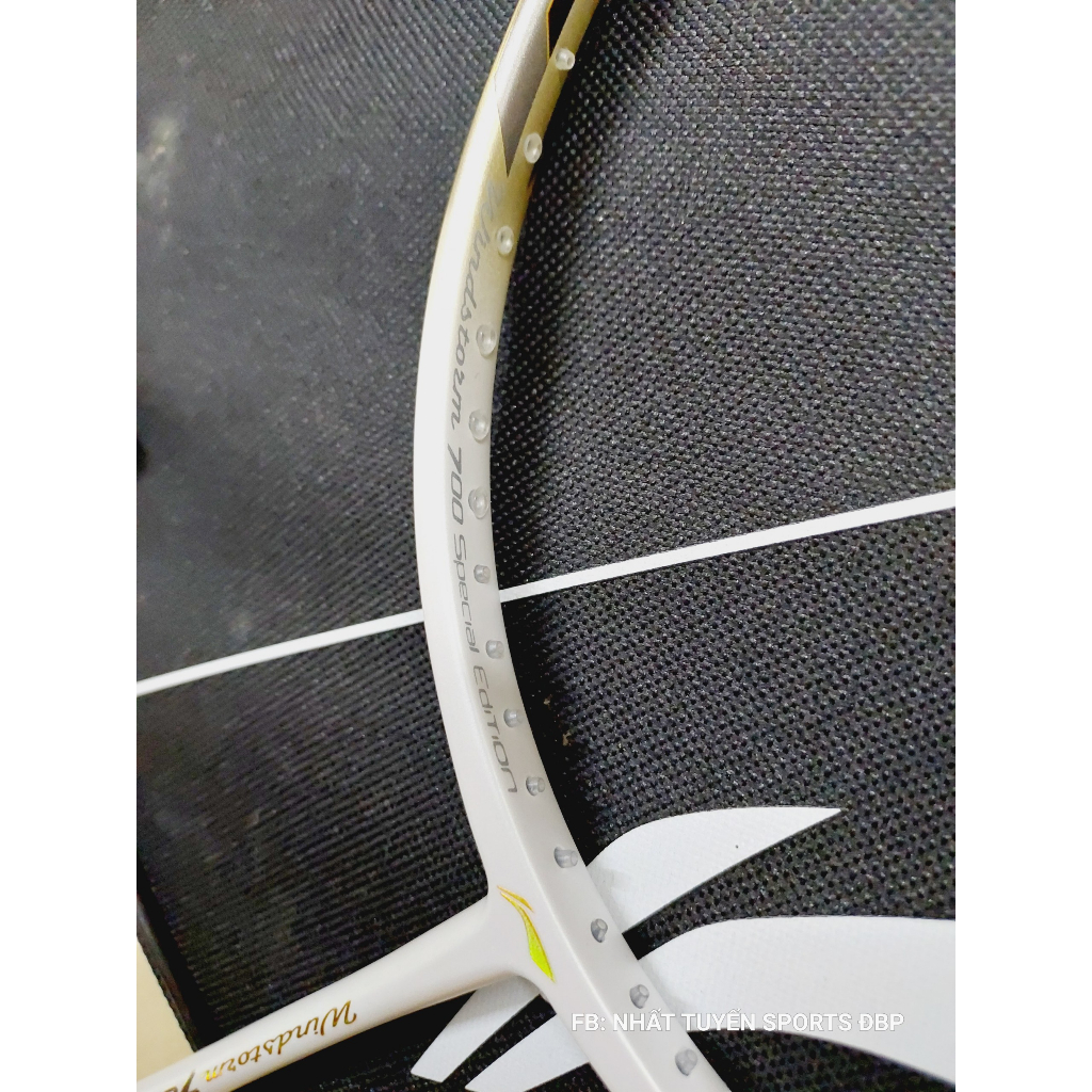 Vợt cầu lông Lining Windstorm 700 Special Edition