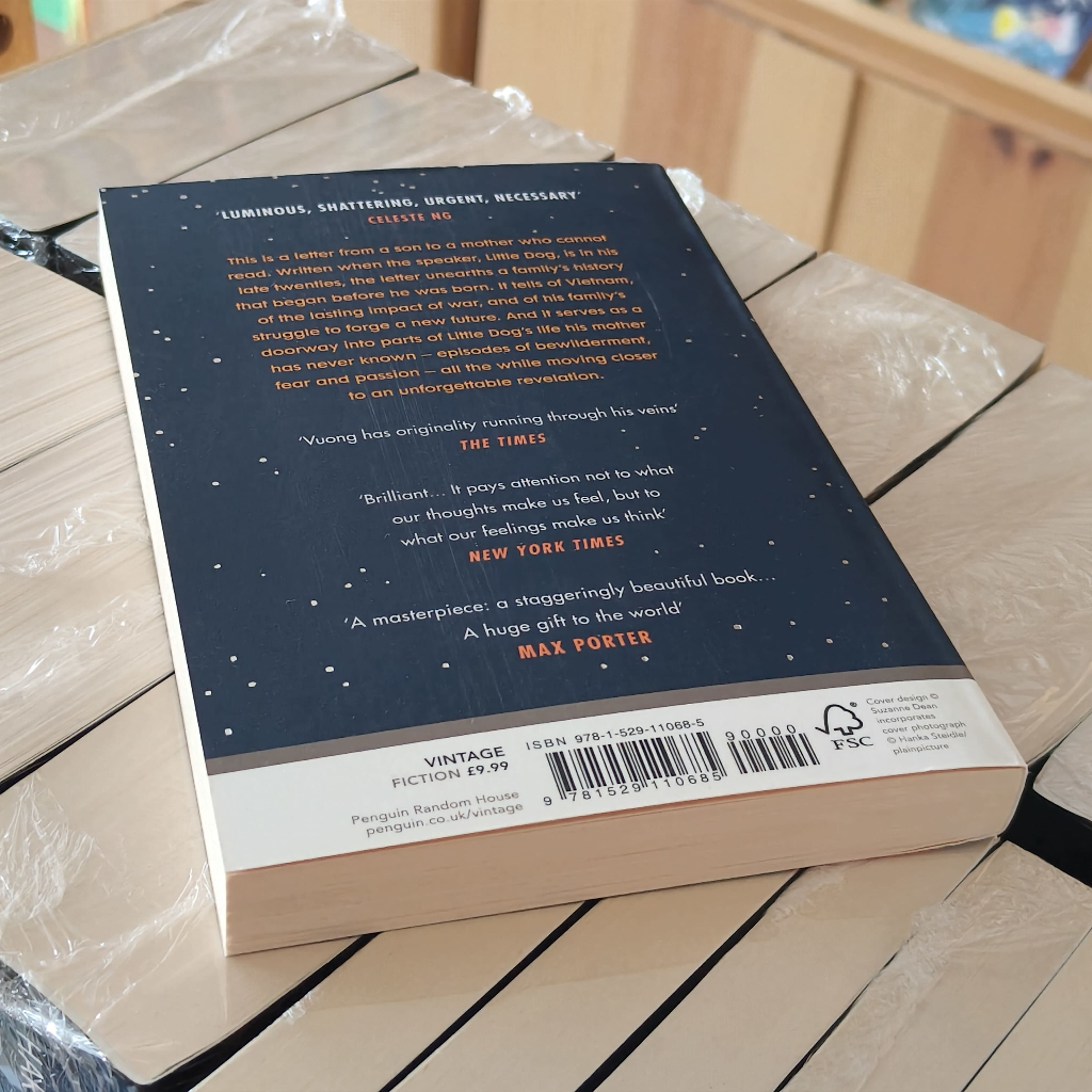 Tiểu thuyết tiếng Anh - On Earth We're Briefly Gorgeous