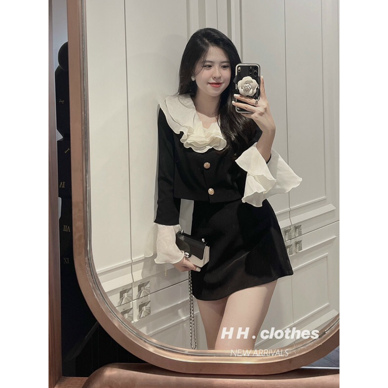 Set Áo Viền Bèo Tròn Tay Phối Chân Váy A