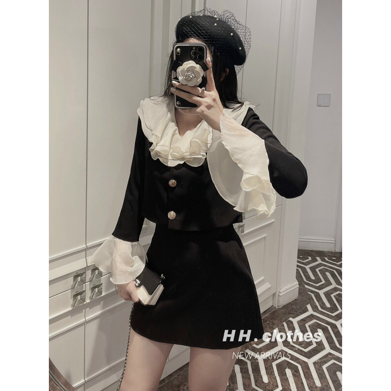 Set Áo Viền Bèo Tròn Tay Phối Chân Váy A