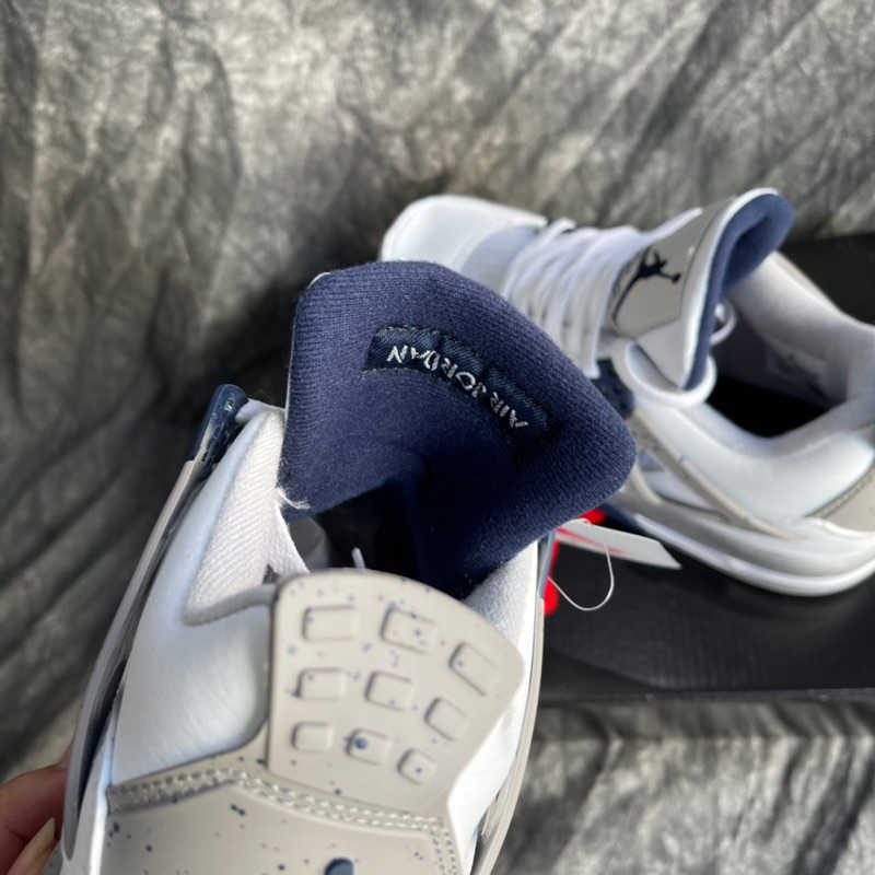 Giày Sneaker Jordan 4 Retro Midnight Navy Màu Xám Xanh
