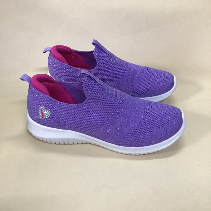 Giày theer thao skechers bé gái