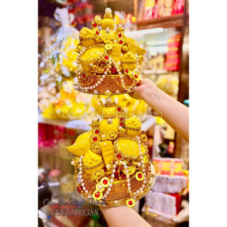 Đĩa oản thần tài mang ý nghĩa tài lộc, may mắn đến gia chủ