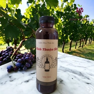 Mật Nho Ninh Thuận chai nhựa thể tích 500ml
