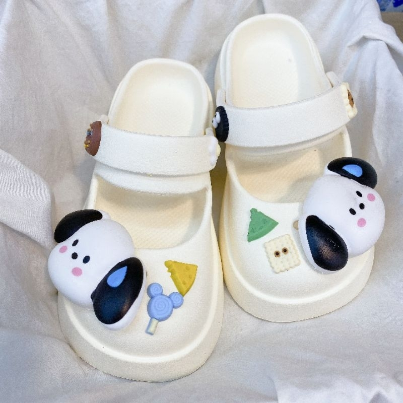 Giày Dép Sục Cho Bé Gái BS092 Giầy Sục Có Quai Hậu Cross Trẻ Em Xăng Đan Bánh Mì