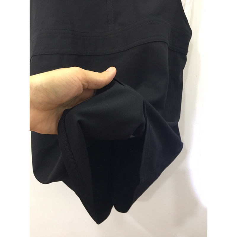 Yếm váy ngắn đen size M
