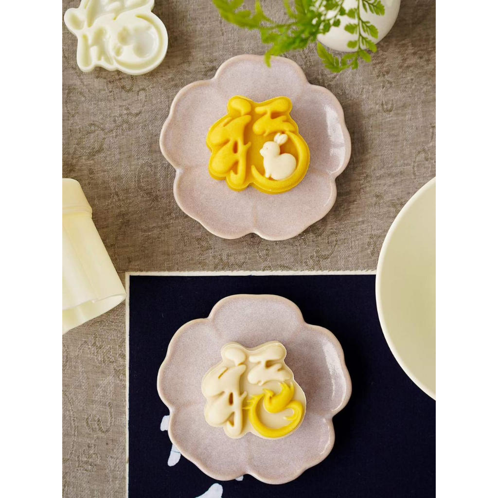 Khuôn lò xo bánh trung thu hàng thiết kế nhựa cao cấp mẫu mới nhất