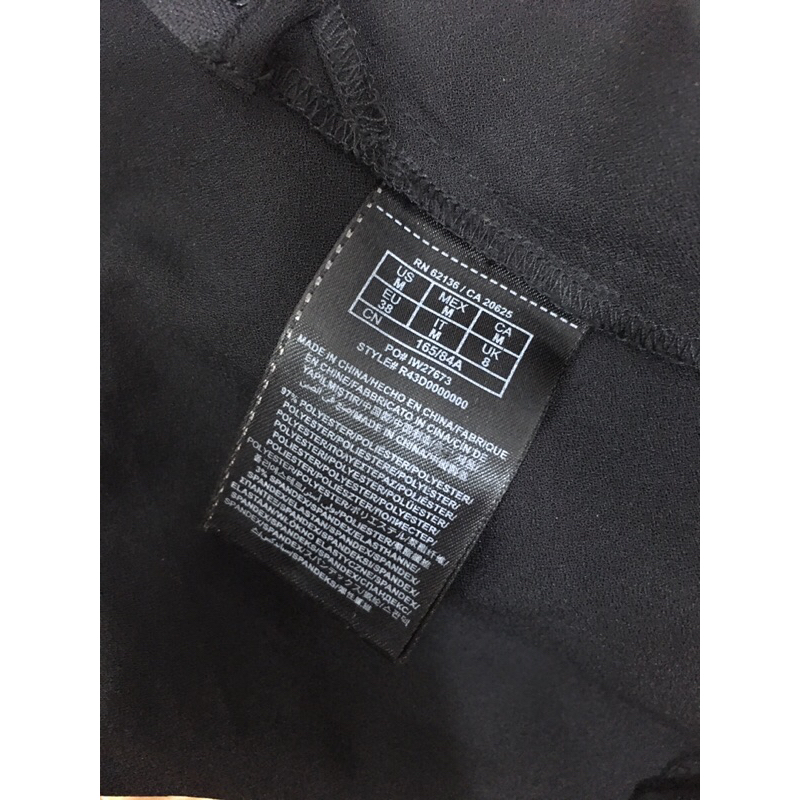 Yếm váy ngắn đen size M