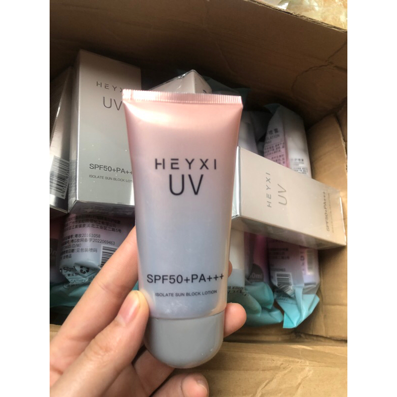 Kem chống nắng HEYXI UV tặng 1hộp chỉ nha khoa