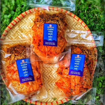 Bánh Tráng Cuộn Tôm Mực Sốt Me