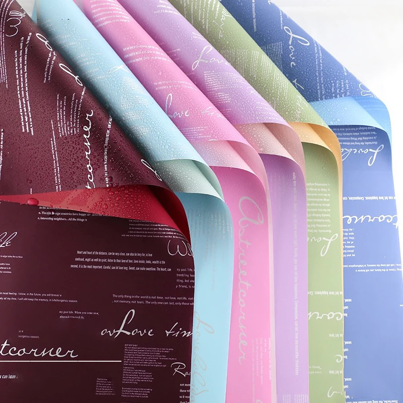 Giấy Gói Hoa Mặt Màu Mặt Chữ