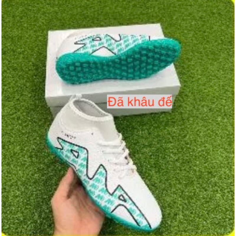 Giày đá bóng,giày đá banh sân cỏ nhân tạo