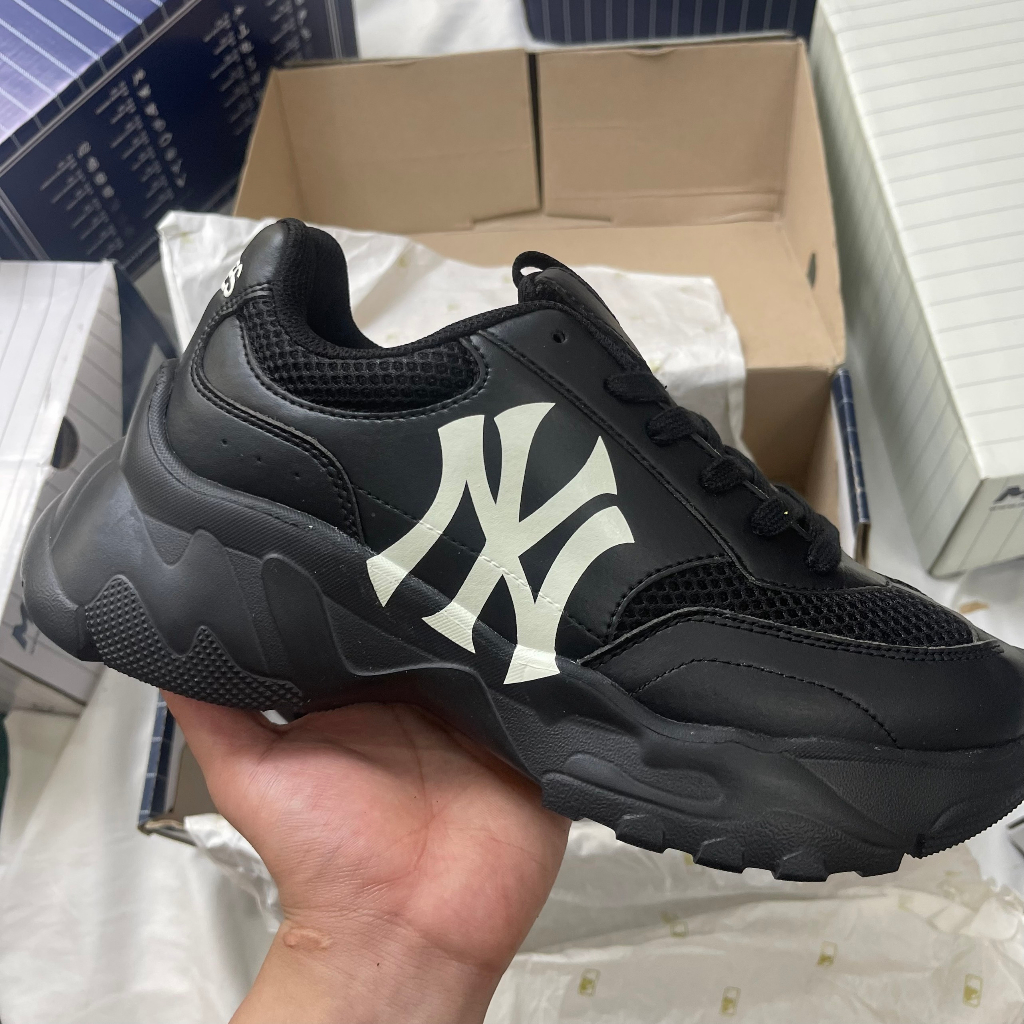 Giày thể thao MLB Chính Hãng chunky Mesh đen dễ phối đồ, đế độn 6cm