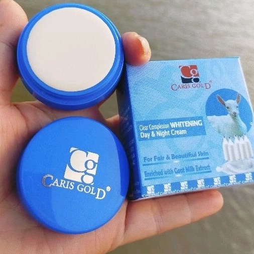 Kem Caris màu xanh chiếc xuất sữa dê