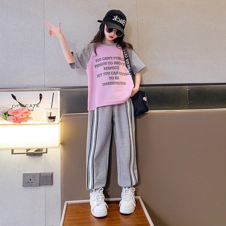 Bộ Quần Áo Bé Gái, Set bộ thể thao áo tay giáp lăng in chữ 3D kèm quần dây gấu bo chun cho bé gái từ 25-50kg