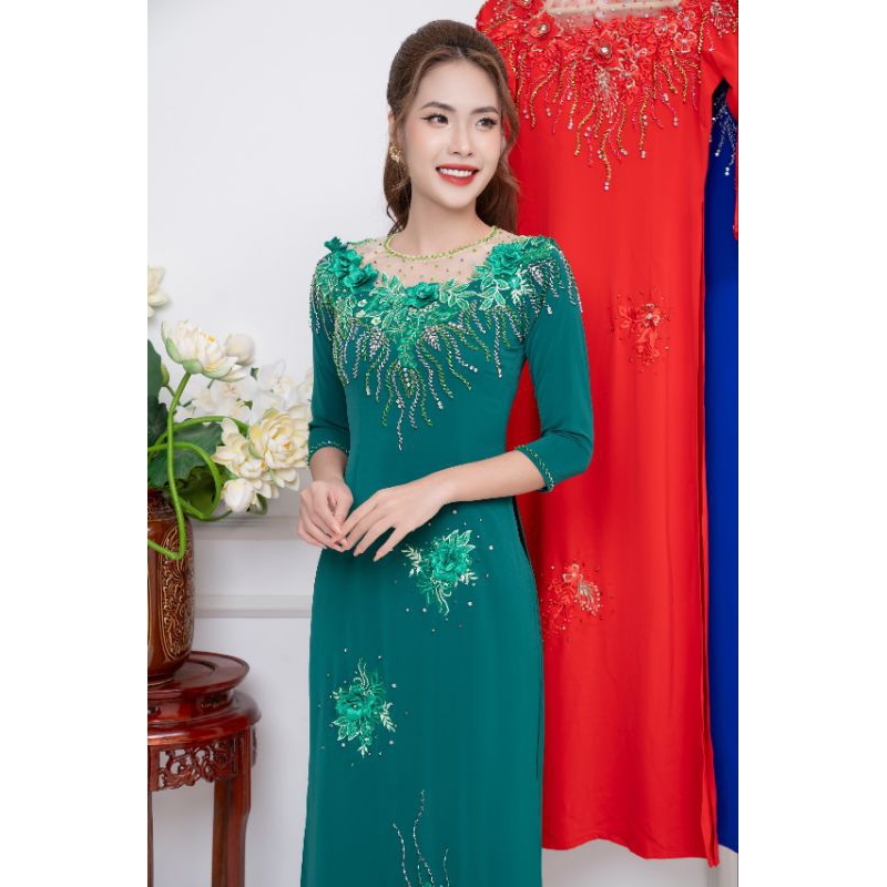 Áo dài lụa mỹ đính kết đá pha lê cao cấp