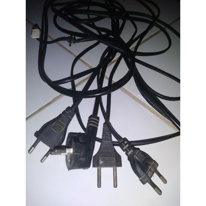 Dây nguồn đầu phích cắm đúc dài từ 80cm ₫ến 1.2m