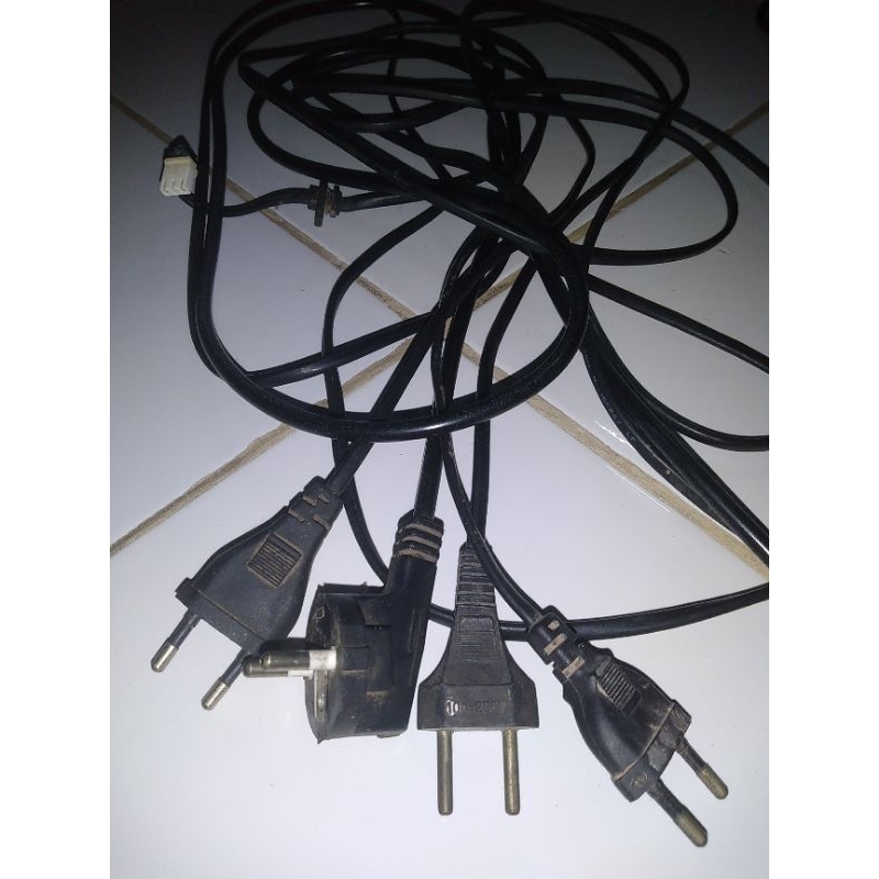 Dây nguồn đầu phích cắm đúc dài từ 80cm ₫ến 1.2m