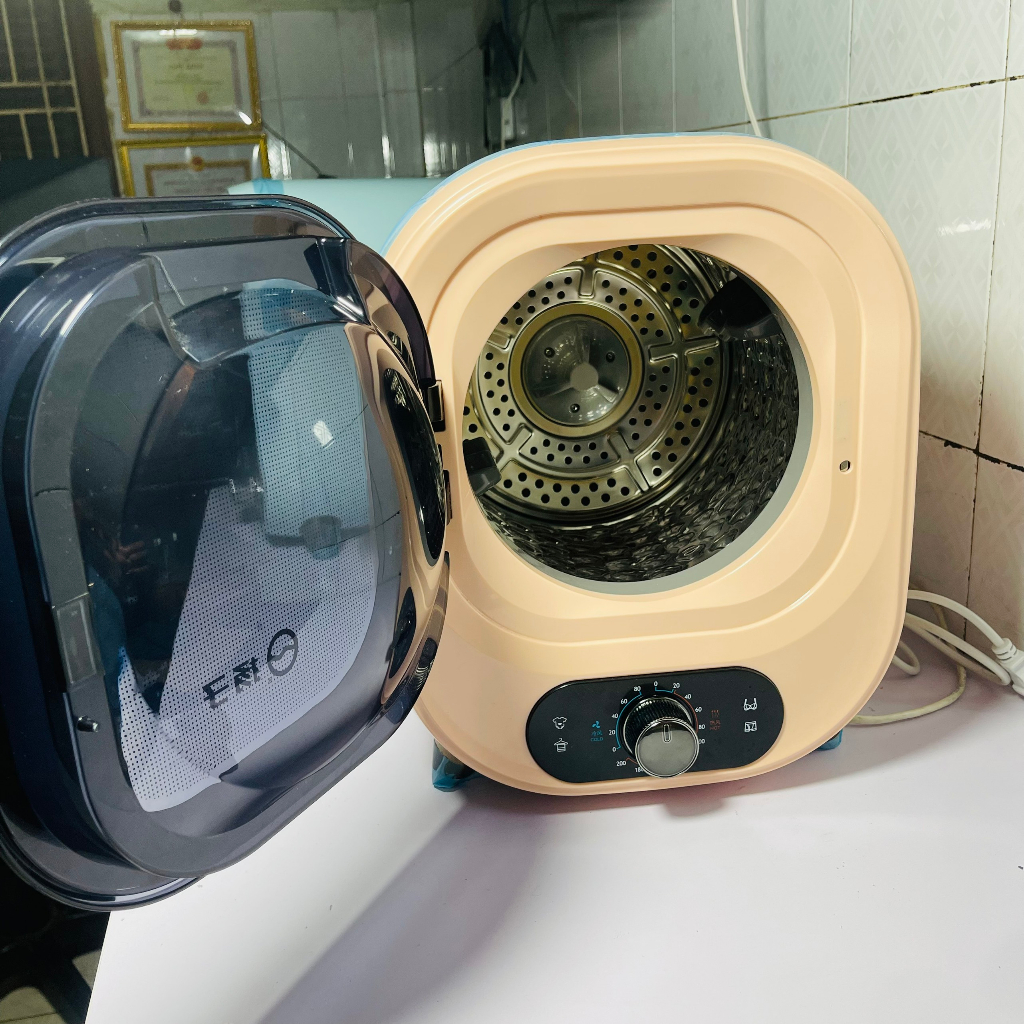 Máy Sấy Quần Áo Em Bé, Ta UV Diệt Khuẩn 99%, Có Sấy Nóng Và Lạnh - Bảo Hành 5 Năm