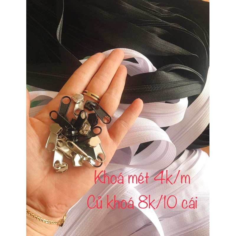 Khoá mét - củ khoá