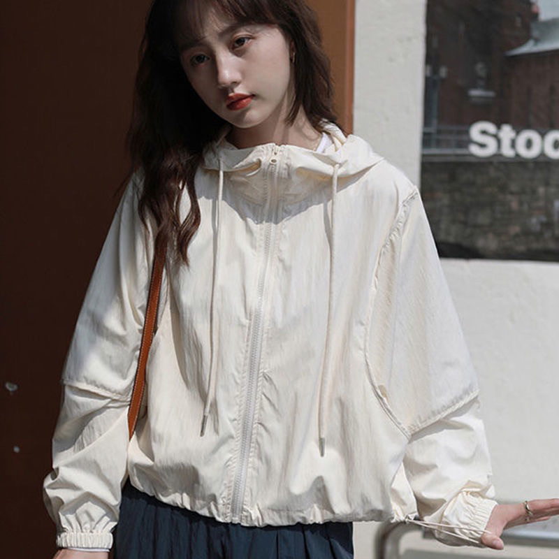 Áo khoác gió mỏng trơn có dây rút phong cách nữ Hàn Quốc mới nhất