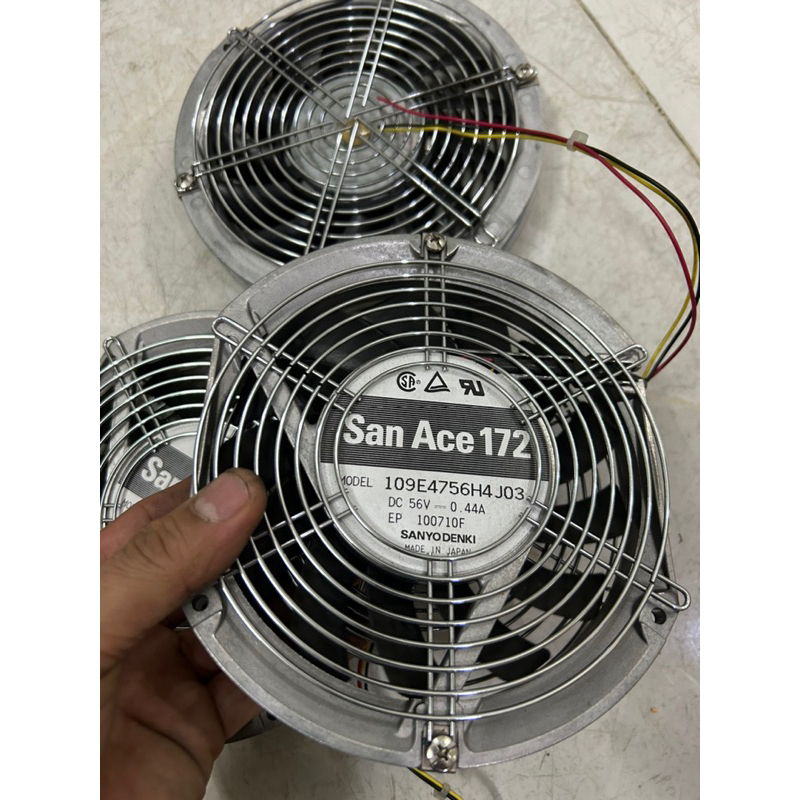 Quạt 13 cánh san ace 172 hệ 48v 56v 0.44A , vuông tròn 18cm của nhật