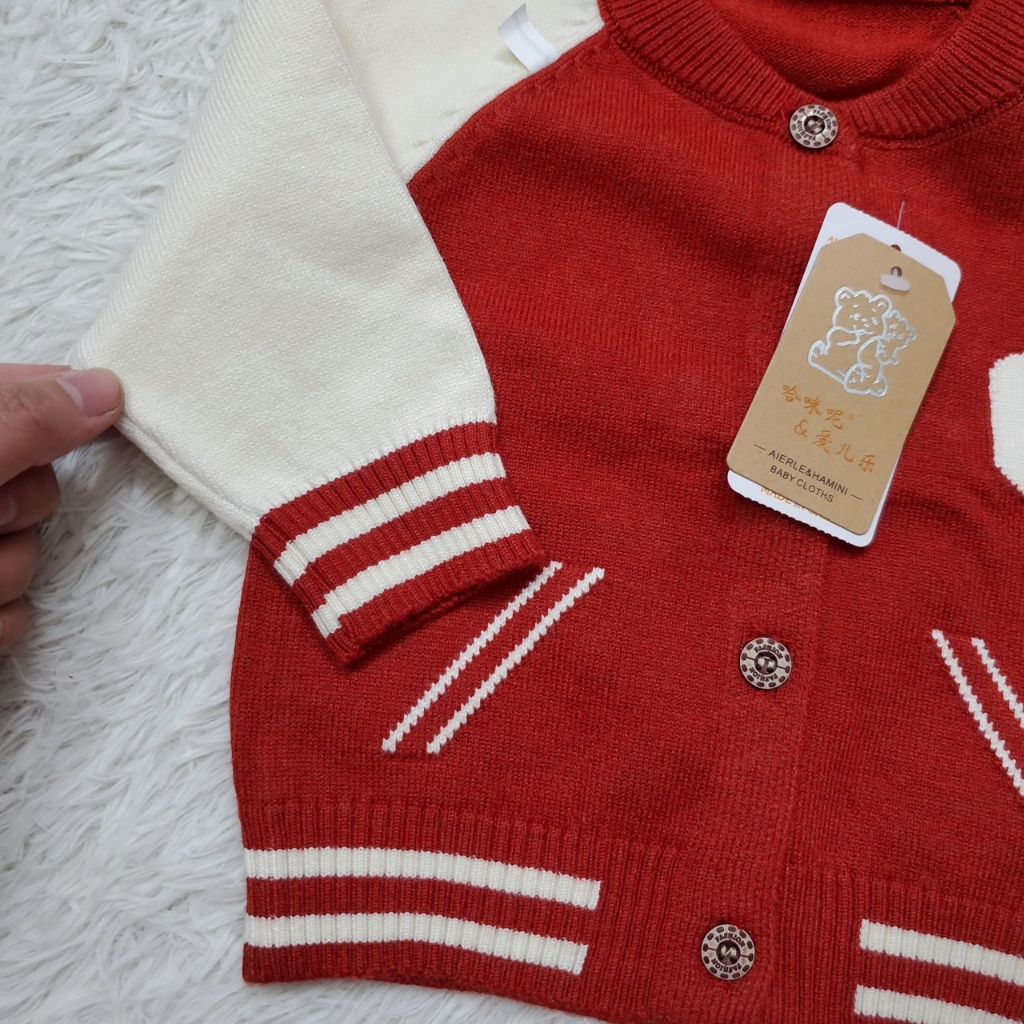 317 Áo len sơ sinh thu đông cúc cài giữa phối màu thể thao len quảng châu mềm mịn co giãn 3-12kg