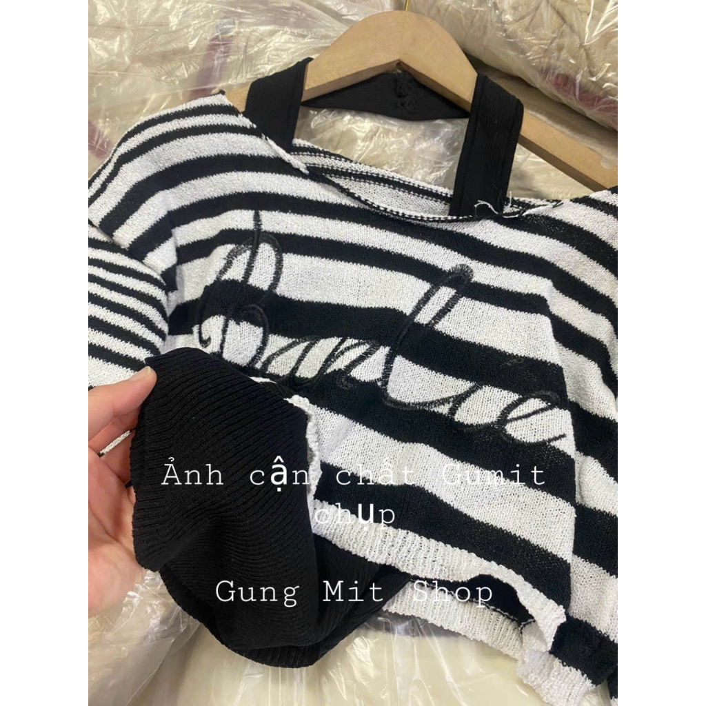 Set áo cặp len kẻ thêu kèm ba lỗ siêu đẹp