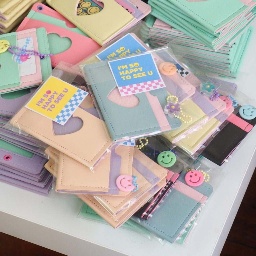 Heart Holder Ví Đựng Thẻ Card Holder Tone Màu Pastel