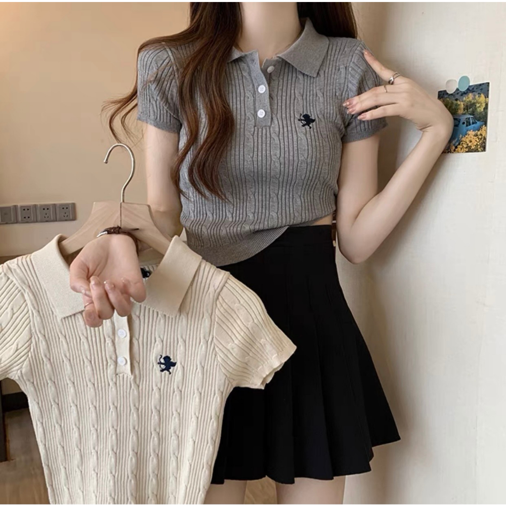 Áo len polo thêu cộc tay cổ đức dáng ôm phong cách Calina