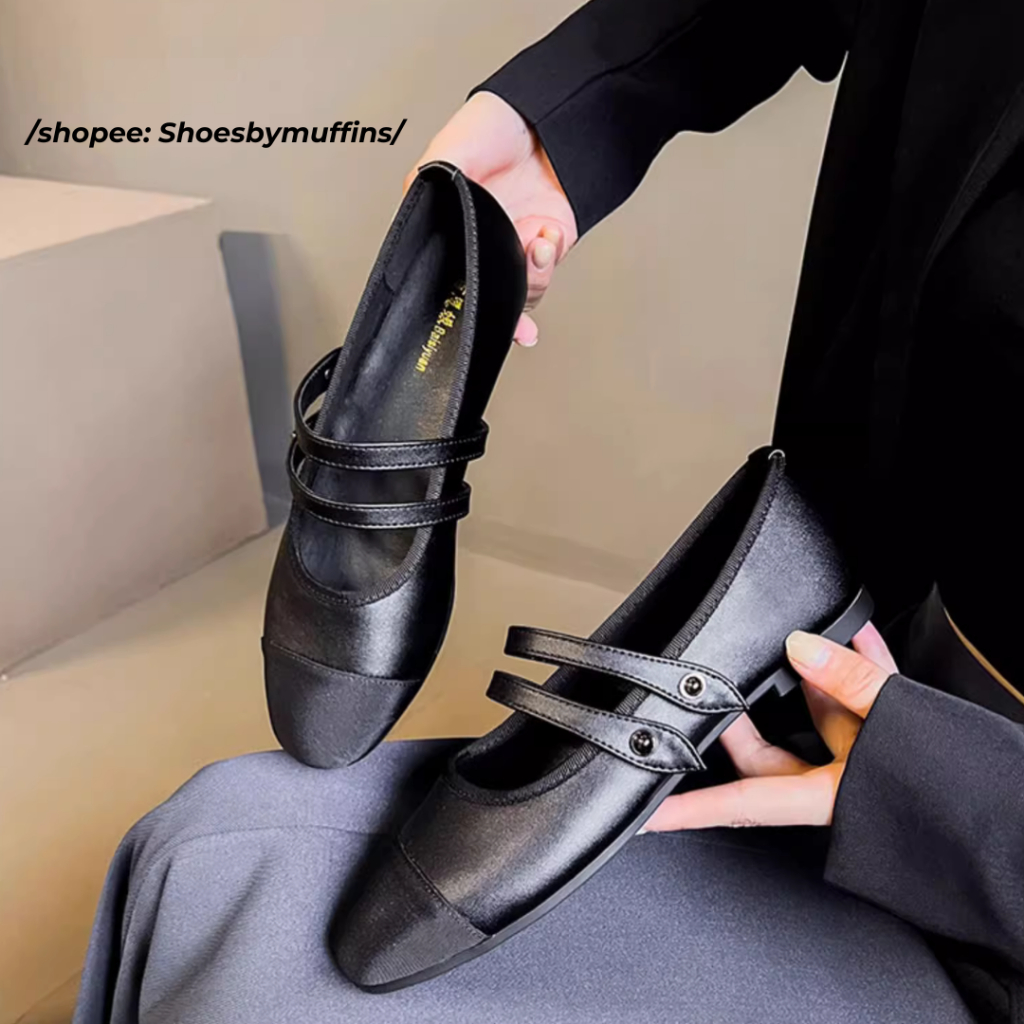 Giày búp bê bệt mũi tròn phối màu hai dây ngang phong cách Thu Đông 2023