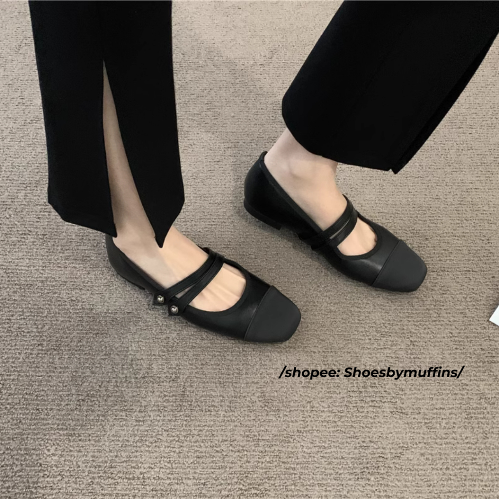 Giày búp bê bệt mũi tròn phối màu hai dây ngang phong cách Thu Đông 2023